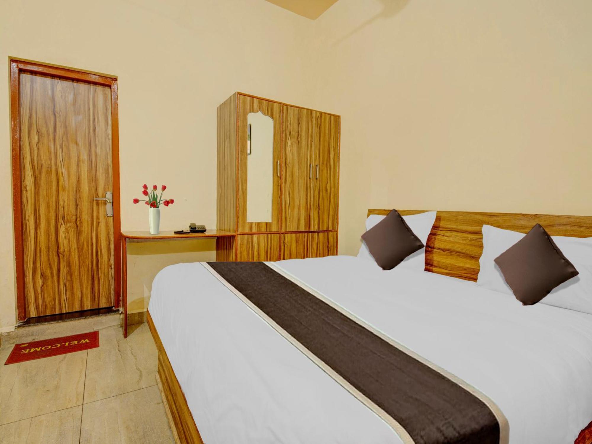 Hotel Kailasha Uttarkāshi Esterno foto