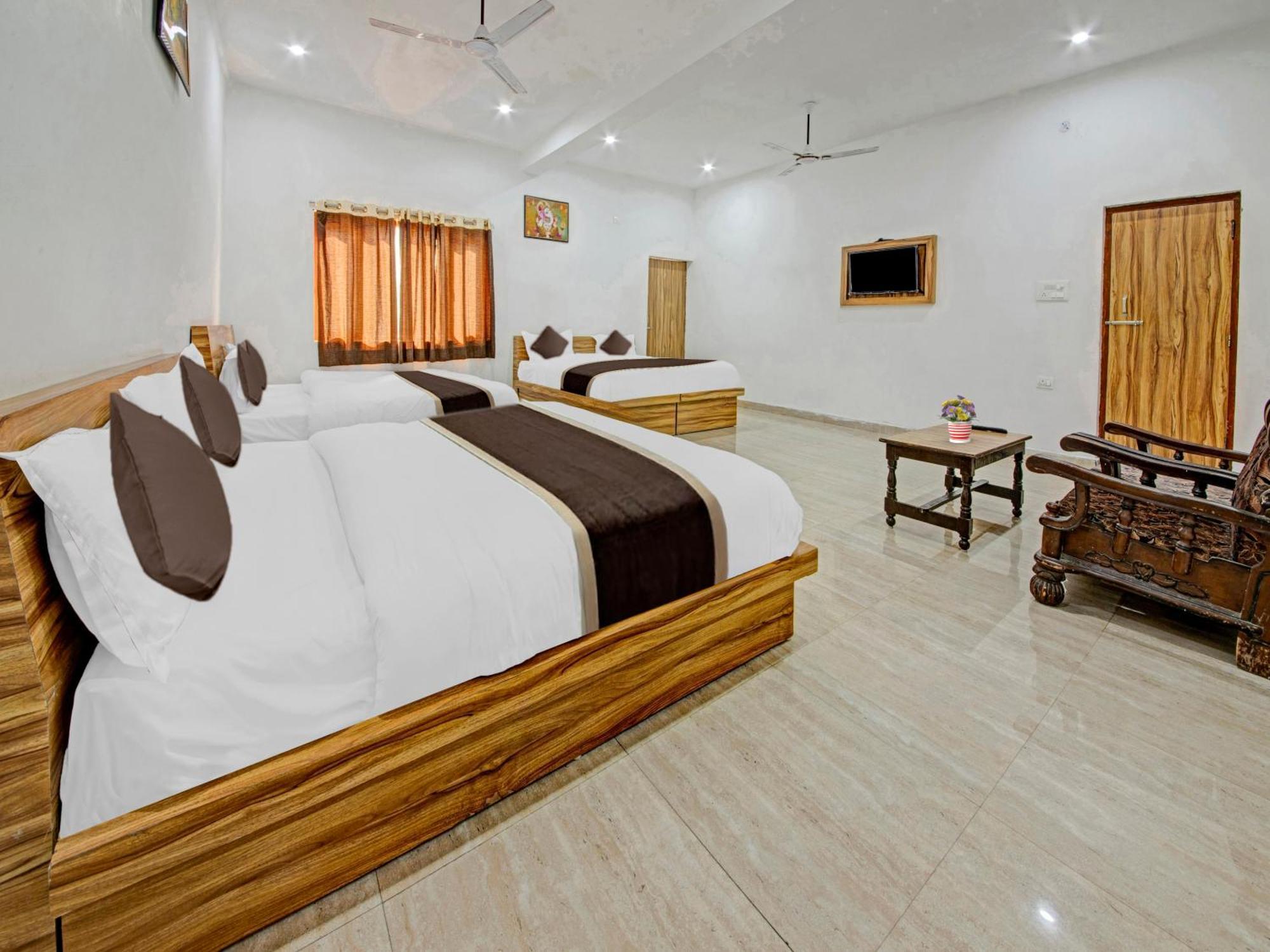 Hotel Kailasha Uttarkāshi Esterno foto