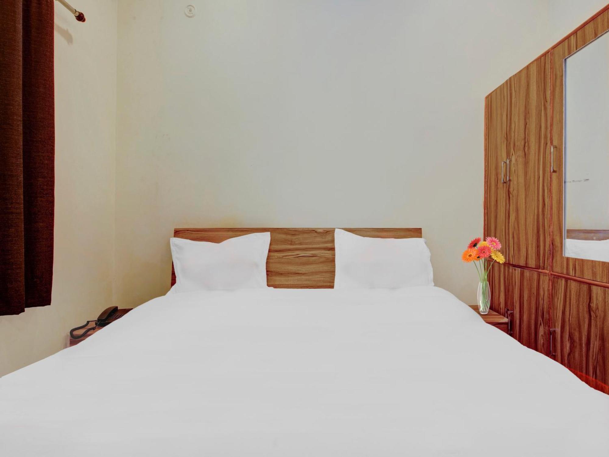 Hotel Kailasha Uttarkāshi Esterno foto